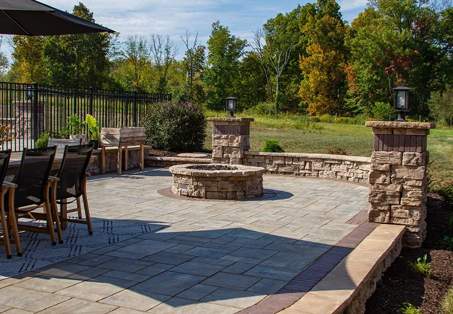 A Belvedere™ retaining wall and steps at a residence in Bernville, PA, featured in project photos.